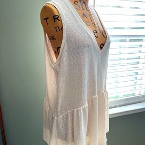 XL Deep V Tank Cream Lightweight